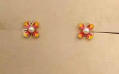 ハンドメイド　花デザイン ピアス 黄色　ピンク系