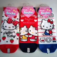 【未使用】Sanrio ハローキティ ソックス 3足セット　まとめ売りのサムネイル