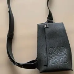 ロエベ　LOEWE ショルダーバッグ　カーキ