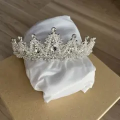 ブライダルアクセサリー4点セット ティアラ+ネックレス+イヤリング+ベール