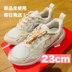 新品未使用　NIKE ナイキ　エアハイツ　ベージュ　23cm スニーカー