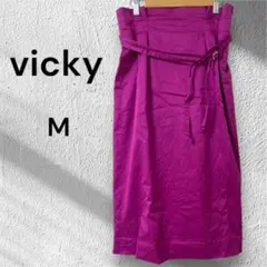 VICKY ハイウエスト　スカート M パープル 光沢のあるスカート　タイトのサムネイル