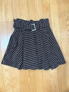 ⭐︎美品⭐︎ TRALALA スカート