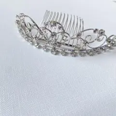 【新品】【未使用】クリスタル　ティアラ　ウェディング　結婚式