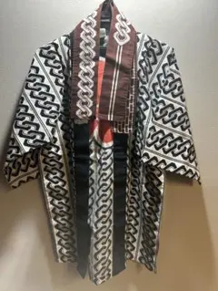 【新品未使用】法被 黒白幾何学模様 赤刺繍 帯付き