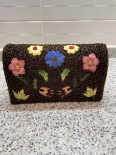 花柄ビーズ刺繍クラッチバッグ