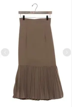 裾切り替えプリーツマーメイドスカート