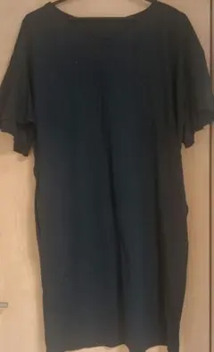フレアスリーブ チュニック 深緑 Vネック　UNIQLO
