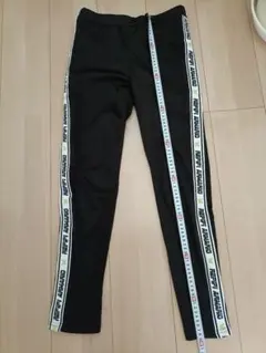 レピピ　ジャージ　黒　М
