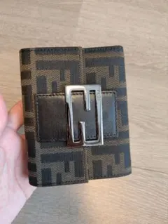 FENDI ズッカ柄 三つ折り財布のサムネイル