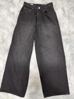 ZARA ザラ　バギーフィットジーンズ　ブラックusa30