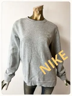 ☘️T23435☘️NIKE フリース スウェット メンズ トレーナー Lのサムネイル