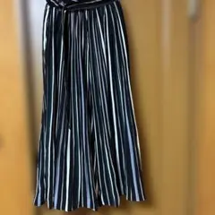 axe femme ストライプ柄 ガウチョパンツ