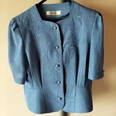 シニア　URBANE 刺繍入りショートジャケット ブルーのサムネイル