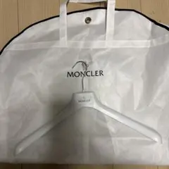 MONCLER ハンガーとバッグ セット