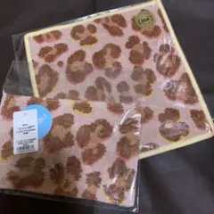 FEILER レオパード柄ハンカチ ポーチセット