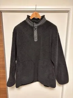 ユニクロ ホワイトマウンテニアリングコラボ フリース