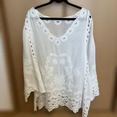 ホワイト 刺繍レース 半袖 トップスのサムネイル