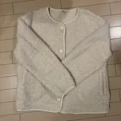 ホワイト フリースジャケット ボタン付き