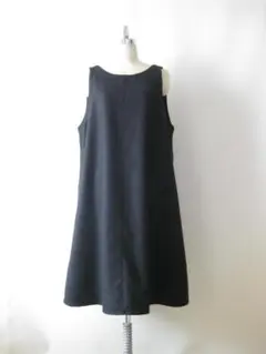 ウール混ブラックノースリーブワンピース