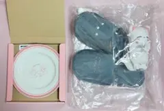 新しい上司はど天然　白桃　くじ　ぬいぐるみチャーム&スリッパ　プレート