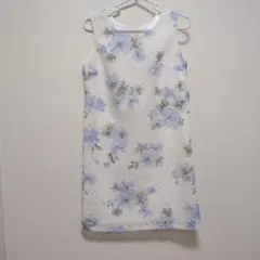 ビーラディエンス　ノースリーブミニワンピース 花柄 Fサイズ　ホワイト✕ブルー