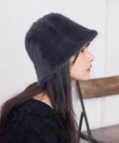 新品タグ付 casita ファーハット ファーバケットハット チャコールグレー