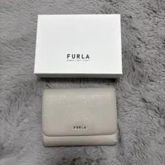 FURLA 2つ折り財布