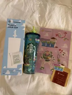 k*k様 Starbucks キャラクター タンブラー リトルグリーンメン - メルカリ