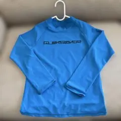 【さらに値下げ】未使用クイックシルバー　ラッシュガード　140cm
