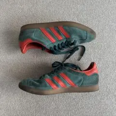 Adidas gazelle スニーカー　ストリート　カジュアル