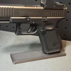 H&K USP 電動ガン 東京マルイ　マガジン×3 ホルスター付き ト*0様 H&K USP 電動ガン 2丁 マガジン ホルスター付き - メルカリ