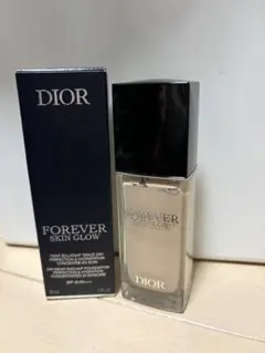 DIOR FOREVER SKIN GLOW 0CR 新品