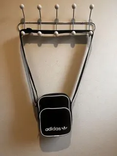 adidas ショルダーバッグ ブラック