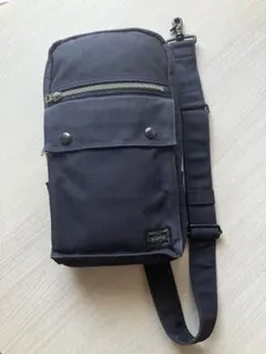 PORTER（ポーター） 吉田カバンSMOKY スリングショルダーボディバッグのサムネイル