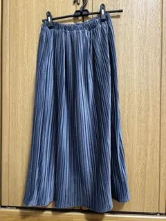 ベロアプリーツロングスカート ブルー系 Fサイズ