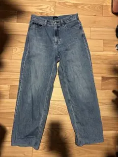 UNIQLO ワイドストレートジーンズ