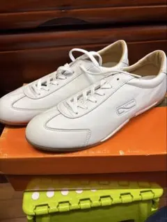 Item thumbnail for item ec2a778f-b3ff-403d-894a-d2f490052f9c