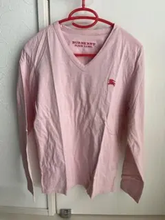 バーバリーブラックレーベル　ピンク Vネック Tシャツ