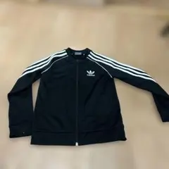 パ*ー様 adidas トラックジャケット 130cm 黒