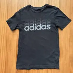 adidas アディダス　半袖Tシャツ 130cm
