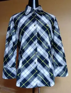 BURBERRYバーバリー　八分袖チェックブラウス