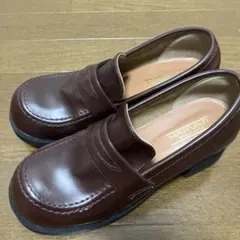 Item thumbnail for item 31739cd1-8bb0-44f7-9250-5caea5f03b85