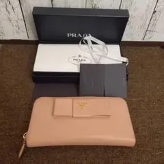 プラダ サフィアーノ ラウンドファスナー 長財布 リボン 付属品完備