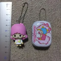 サンリオキキララのララのキーホルダーとミニ缶キーホルダー