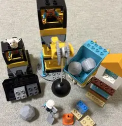 LEGOデュプロ 10932 レッキング・ボールの解体工事
