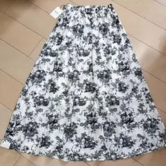 新品タグ付き　GRL ♡ロング フレアスカート　Lサイズのサムネイル
