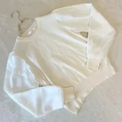 ショコラフィネローブ　袖シアー切替 パフスリーブ　ニットトップス 　オフホワイト