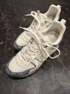 LOUIS VUITTON スニーカー