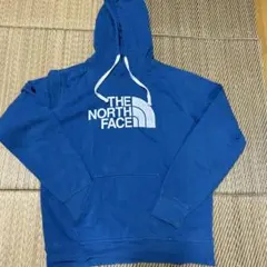 THE NORTH FACE 青 フード付きパーカー
